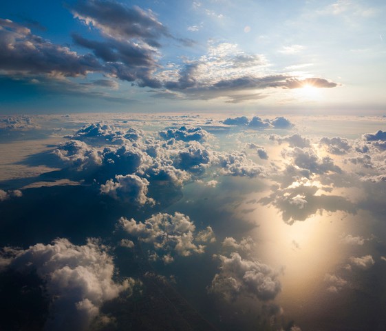 Image: The tropical Pacific Ocean and its overlying atmosphere are in a La Niña pattern. Source: iStock / guvendemir