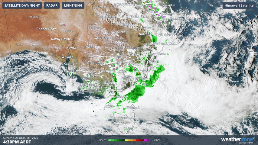 Image: Satellite imagery, radar and lightning across southeast Australia on Sunday 26 October 2025. Source: Weatherzone