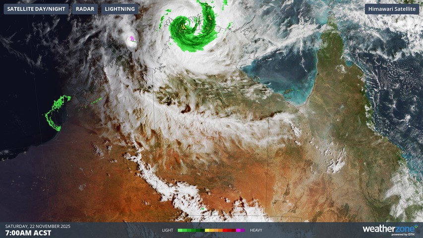 Image: Fina crossing the Cobourg Peninsula late Friday evening. Source: Weatherzone