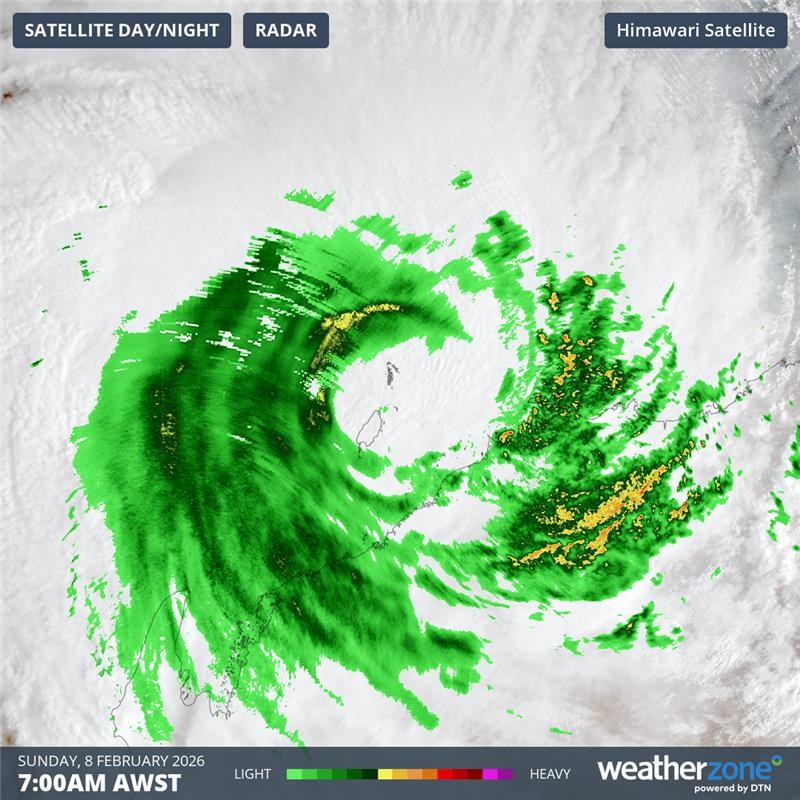 Image: Visible satellite and radar imagery showing cloud and rain associated with tropical cyclone Mitchell on Sunday morning. Source: Weatherzone